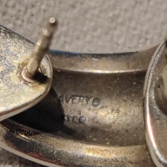 Retired James Avery Sterling Silver Triple Dome Wrap Ring And Earrings Set - Picture 6 of 6